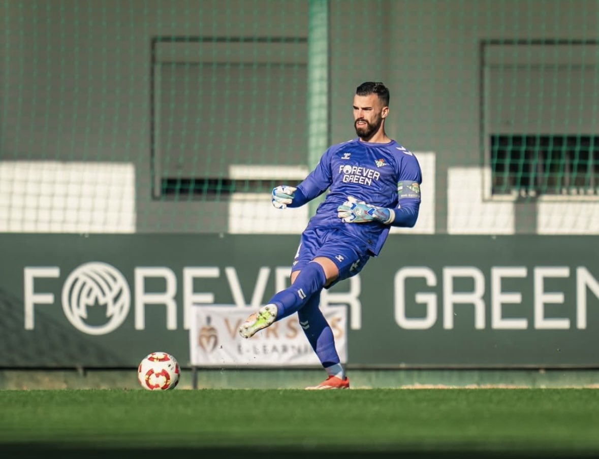 RG Gloves España tweet media