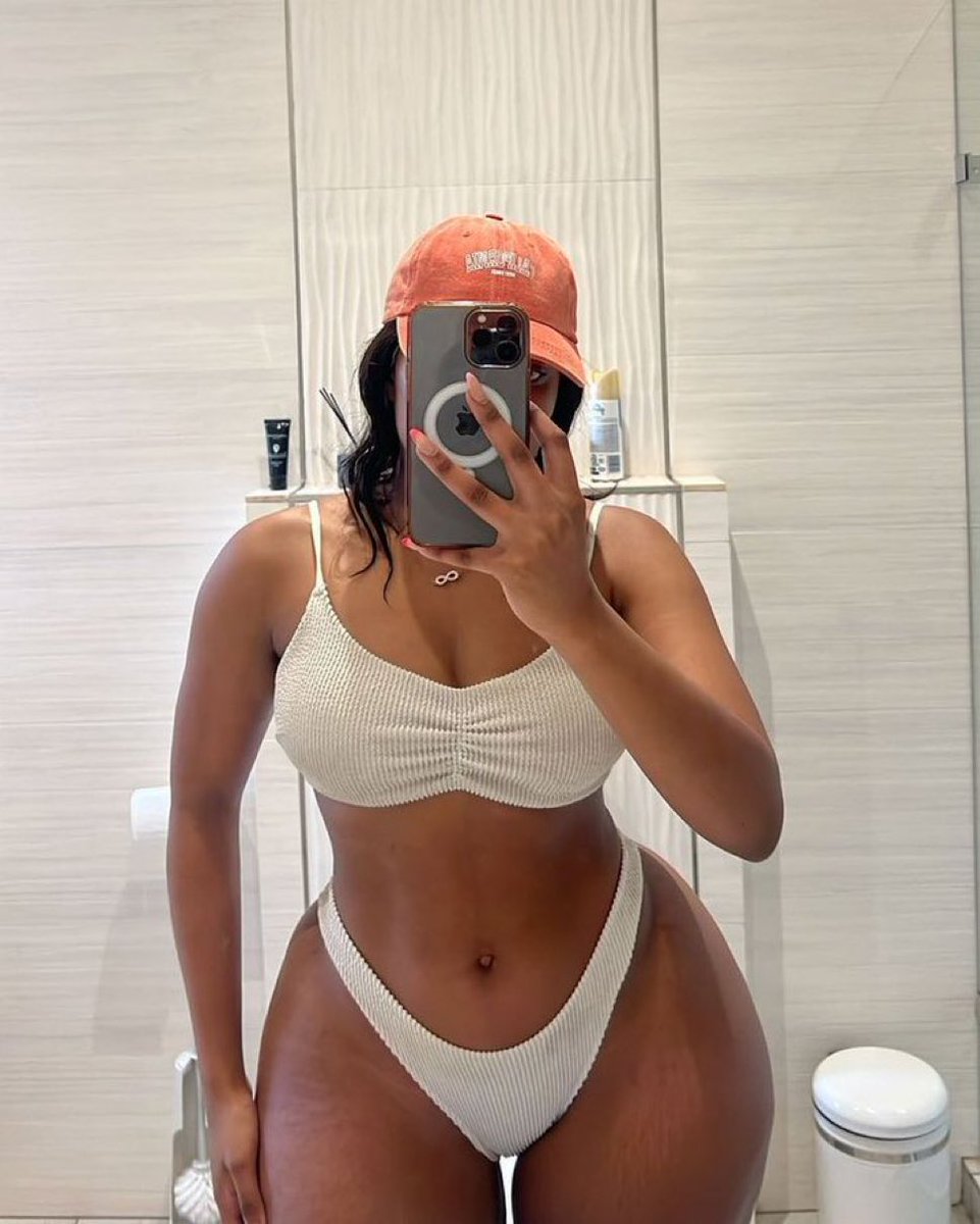 Body like a Benz 🥹