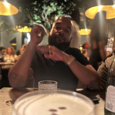 CSG_1886's tweet photo. #NewProfilePic https://t.co/uzQd1E98YU