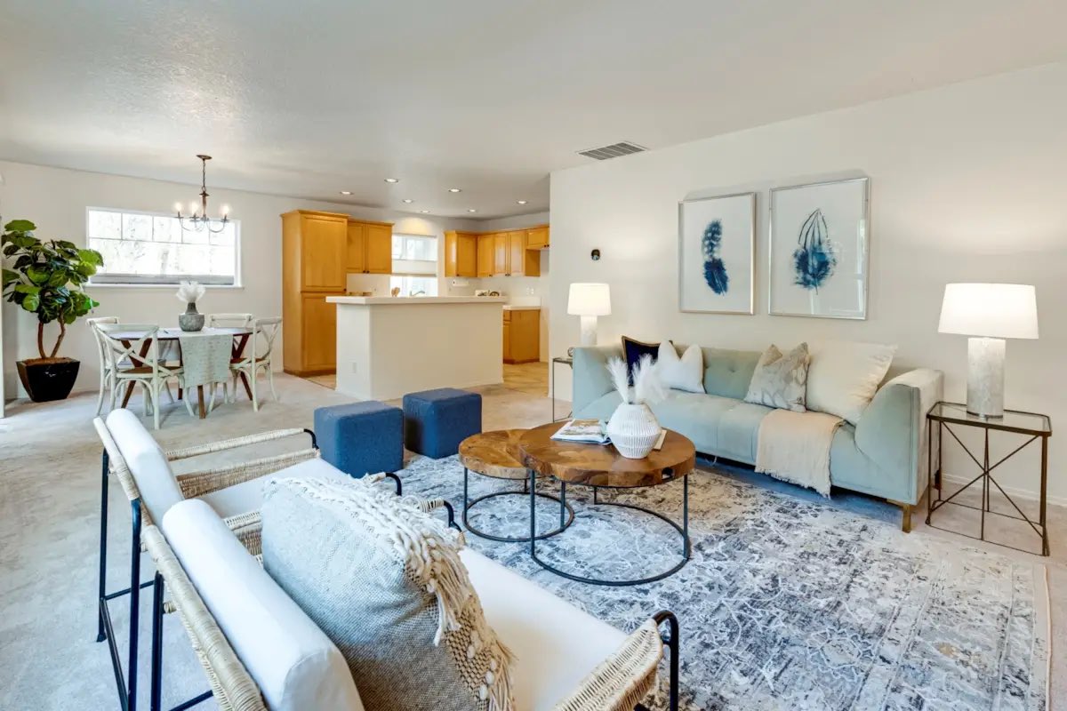 jenwileyhomes's tweet photo. NEW LISTING! 4🛏️|2.1🛁|4🌲
Outstanding in Orenco Gardens! You will LOVE this Location, Near Everything! Located next to Beautiful Oak Park + 4 Neighborhood Parks. Stroll Downtown Orenco + Orenco Station Farmers Market|Shops|Eats|Fun. Explore the Nearby Fun! #jenwileyhomes❤️ https://t.co/EJgsezi4Ol