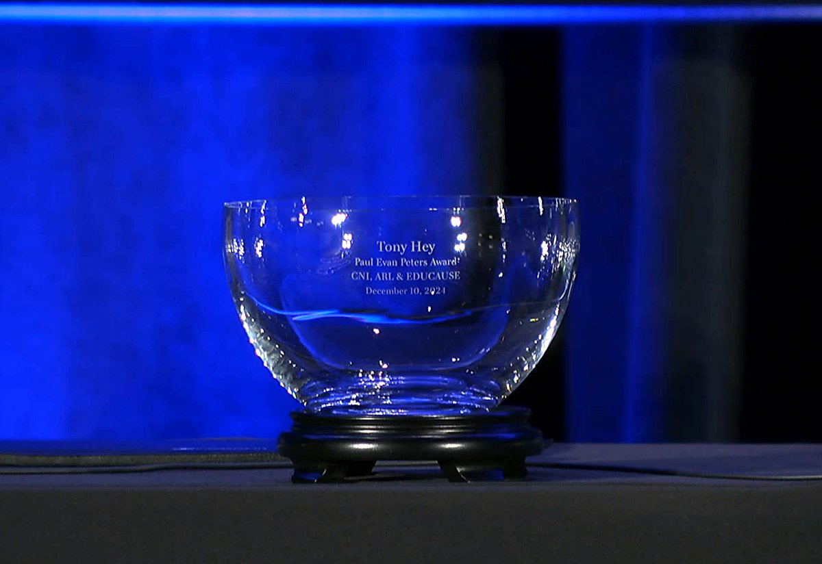 Starting at 2:15, the last CNI session of the fall meeting: Tony Hey, Presentation of the Paul Evan Peters Award and Memorial Lecture “The Fourth Paradigm, Open Science and AI.” cni.org/mm/fall-2024/p…