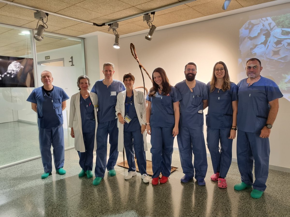 Isabel S. Pedrique (@pedri_q) on Twitter photo It has been a great pleasure to recieve in our OR to <a href="/JoergZehetner/">Jörg Zehetner</a>, who has mentored our first cases with <a href="/RefluxStop/">RefluxStop™</a> It has been a great pleasure to recieve in our OR to <a href="/JoergZehetner/">Jörg Zehetner</a>, who has mentored our first cases with <a href="/RefluxStop/">RefluxStop™</a>