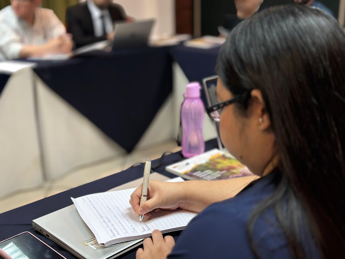 BuenaGobernanza's tweet photo. Este espacio les permitirá profundizar en:

📊 Metodologías para valorar costos y beneficios socioeconómicos
⚙️ Herramientas para priorizar inversiones públicas

Aportamos por @BMZ_Bund junto a @SECOSEFIN al diseño de proyectos con más beneficios para población. https://t.co/63IRdgswRH