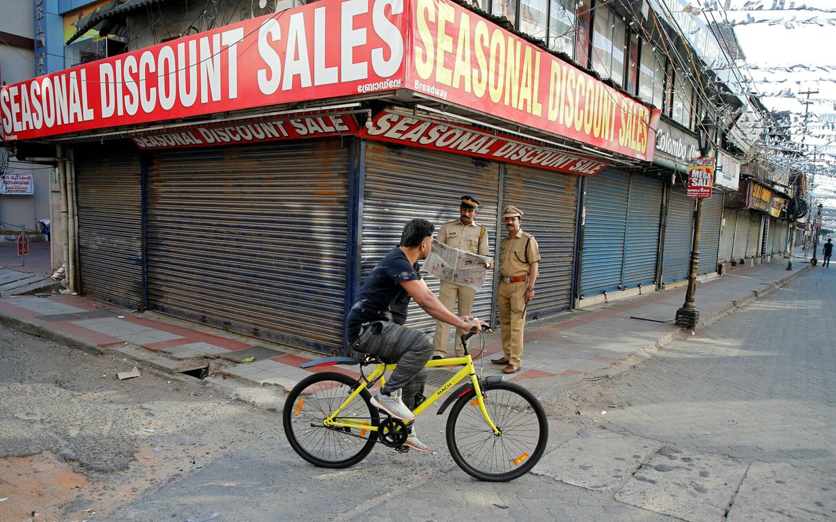 le_Parisien's tweet image. Inde : un touriste tchèque arrêté pour possession d’un GPS de vélo
➡️ <a style="text-decoration: none;" rel="nofollow" target="_blank" href="https://t.co/rD24p2cVCj">l.leparisien.fr/iS2C</a>