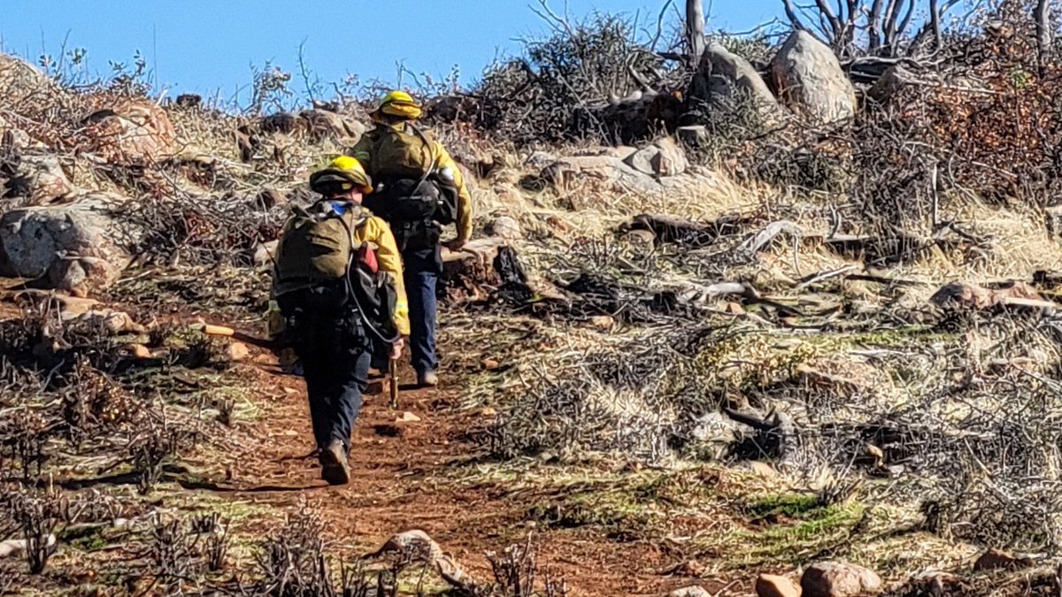 CALFIRE_ButteCo's tweet photo. #PhoenixVMP [update] Conducting the test fire. This control burn will follow a strict prescription of the right humidity, wind speed and direction, and other factors. https://t.co/14ZlPZBYS6
