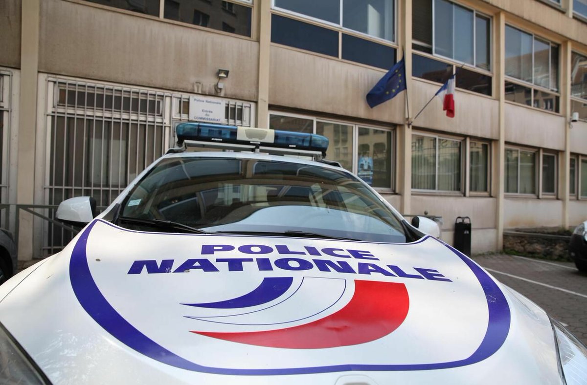 Bagneux : un homme en garde à vue décède au commissariat de Police
➡️ l.leparisien.fr/L2f5