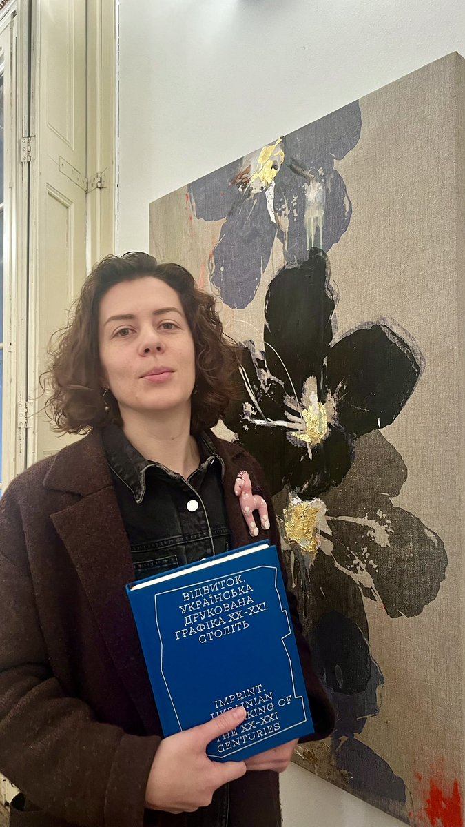 KPidgajna's tweet photo. Finally in my hands❕

The publication of our project at @ArtArsenalKiev, 2019-2020

Web version https://t.co/Cb2xYnJKiJ

#printmaking #ukrainianart https://t.co/xOO7n0eqnD