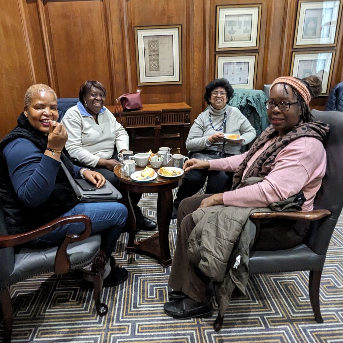 AgeUKLambeth's tweet photo. We sincerely thank the London Marriott Hotel County Hall and their exceptional staff for supporting MYsocial and Magnolia Clubs. We look forward to continuing our wonderful relationship in the new year and are excited about future opportunities. Thank you for being gracious hosts https://t.co/giIBfMjt6F