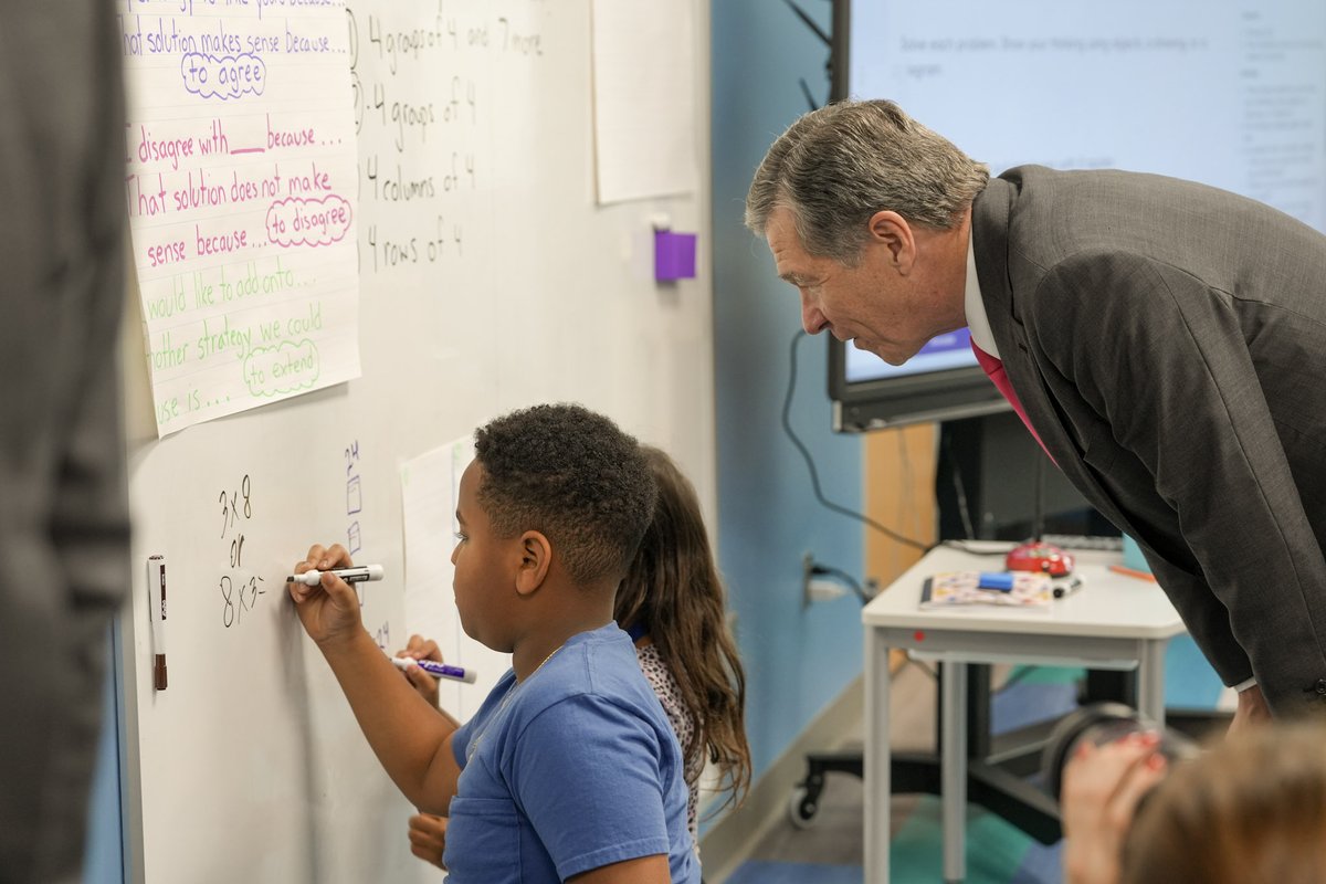 GCSchoolsNC's tweet photo. #GCSWrapped | Governor Roy Cooper proclaimed 2024 "The Year of Public Schools." While preparing to leave office, he stopped for one final visit to GCS to see the new Claxton Elementary, the first school opened from the historic bond. 💙 https://t.co/1JwPvgHLlD