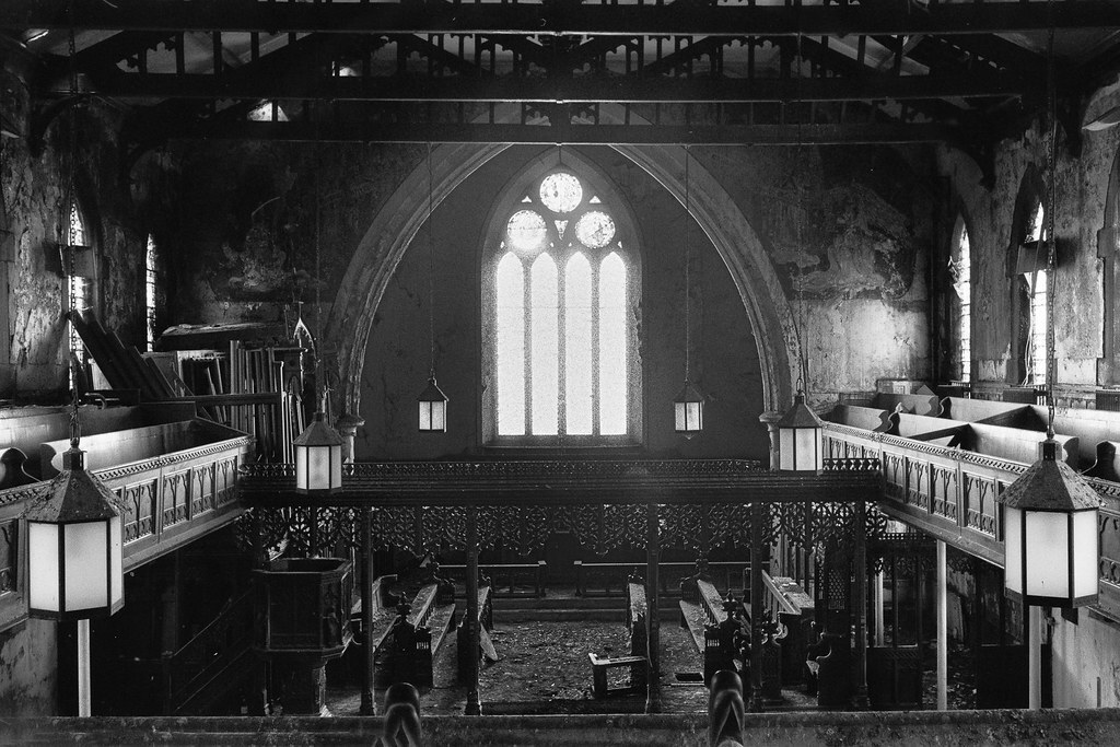 ObsidianUrbex's tweet photo. Abandoned church

📷 Zenit- E 🔎 Mir-1b 37mm
Film: #fppwolfman #35mm

England; October 2023

#believeinfilm #filmphotography #zenite #fppwolfman35 #blackandwhite https://t.co/t5bcyr38ml