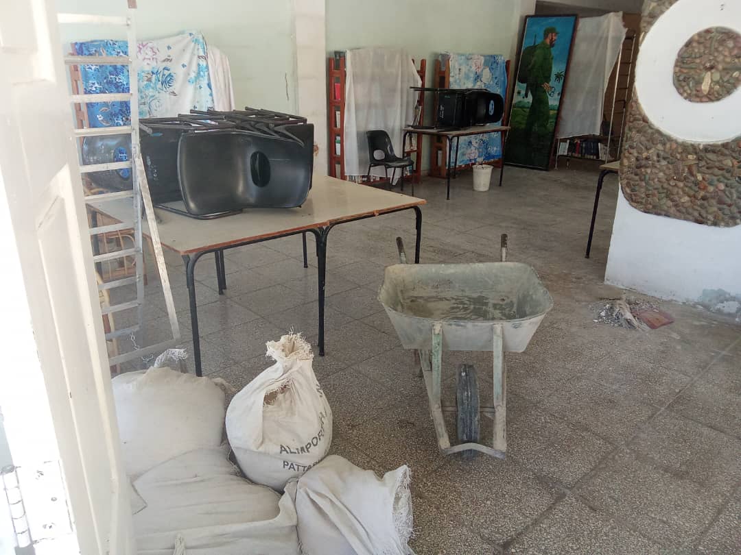 Bp1868granma's tweet photo. Tras las afectaciones del sismo de magnitud 6.7 en Pilón, la Biblioteca Municipal, se recupera para ofrecer un mejor servicio a todos los usuarios del territorio.
#CulturaGranma
#BibliotecaProvincial1868
#BibliotecasPúblicasGranma
#BNJM https://t.co/yWabS2AieE