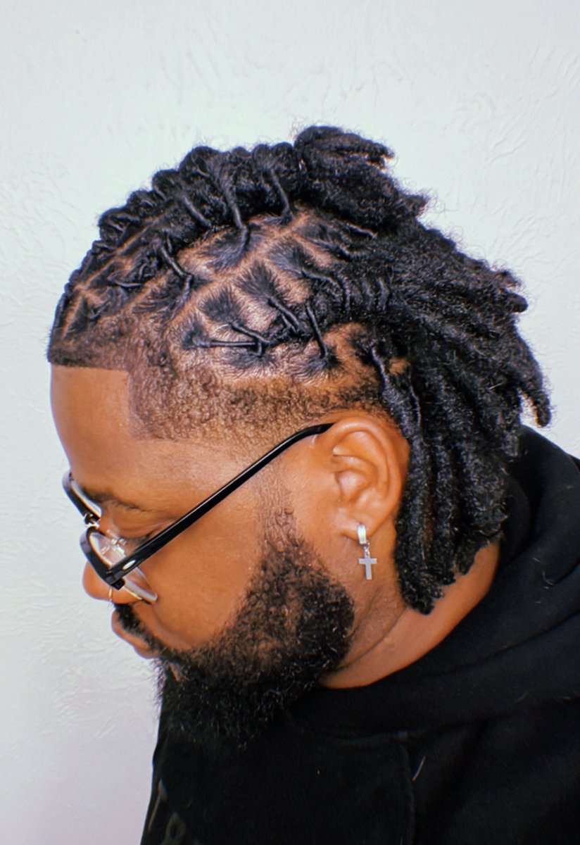 Prodikal_son's tweet image. Finally got a retwist it’s been almost 3 months since my last one