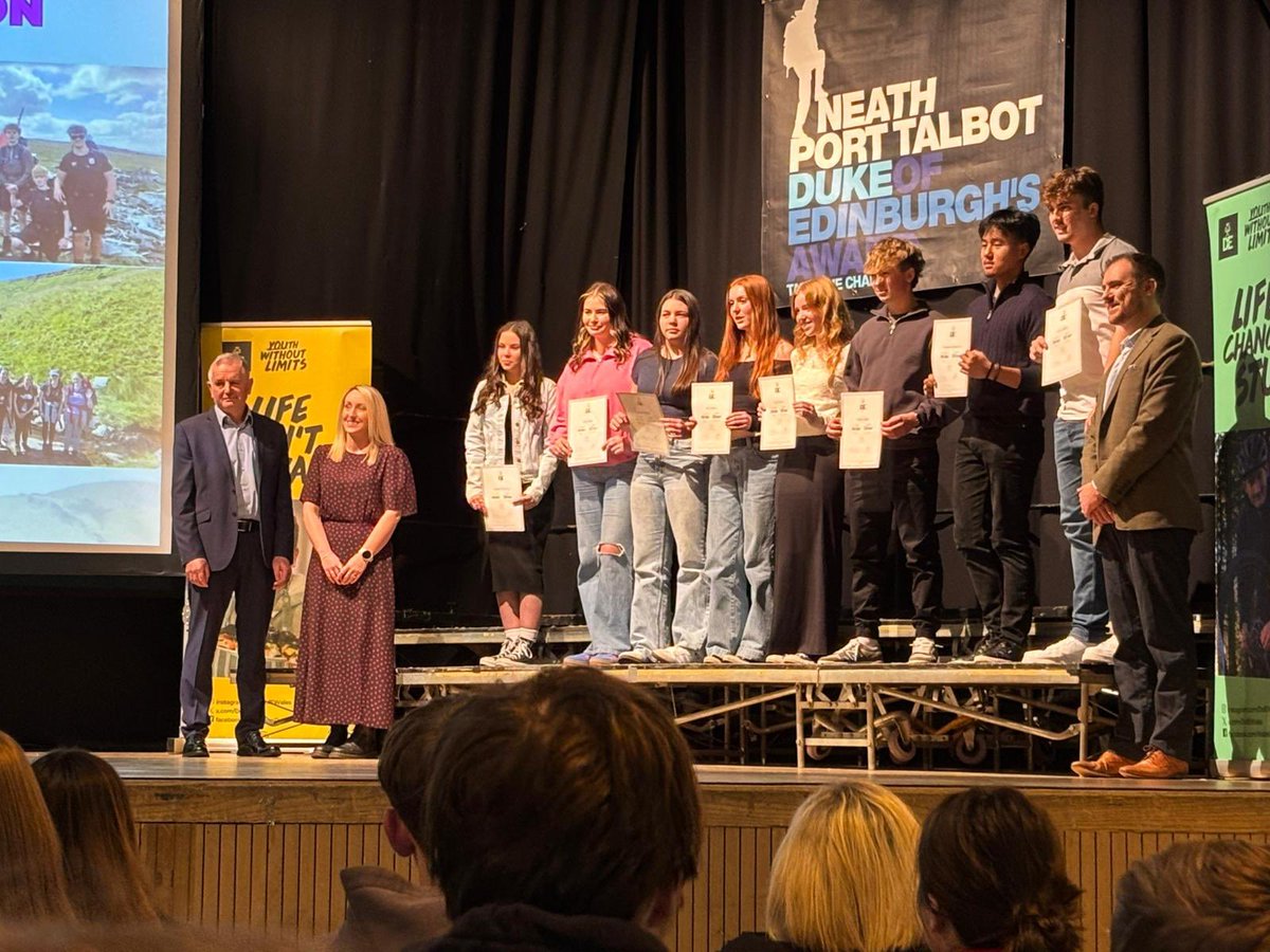 dwryfelin's tweet photo. Congratulations to our pupils who successfully completed their bronze or silver Duke of Edinburgh awards last year. A fantastic evening of celebration this evening at the Princess Royal Theatre. https://t.co/yUwyMYl5P8