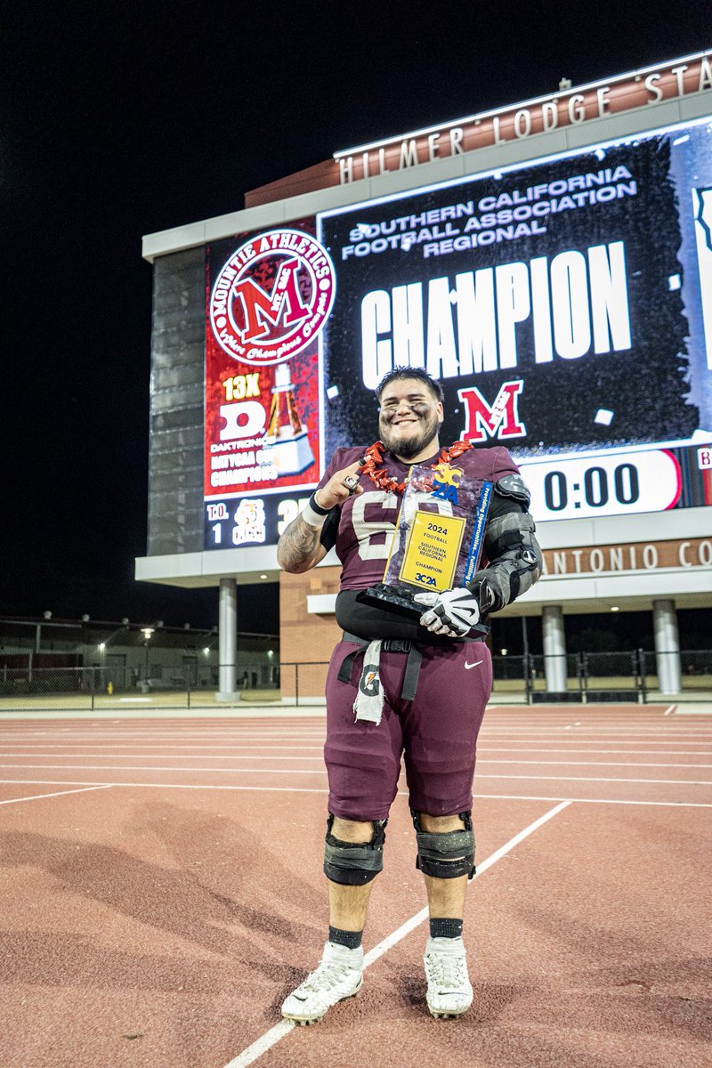Sean_Mora68's tweet photo. SoCal Champs! 12-0! Chasing the ship this week! I am forever thankful for this team and blessed to be apart of such great program!

@mtsacfootball @CoachRamirezOL @55FatBoi @CoachCDeen @J1mmyM0nt0ya @joegonzalez__ @OfficialBobbyP @CoachLone @CoachLJJohnson @D_DUBB9 @JUCOFFrenzy https://t.co/JWjEecYVIH