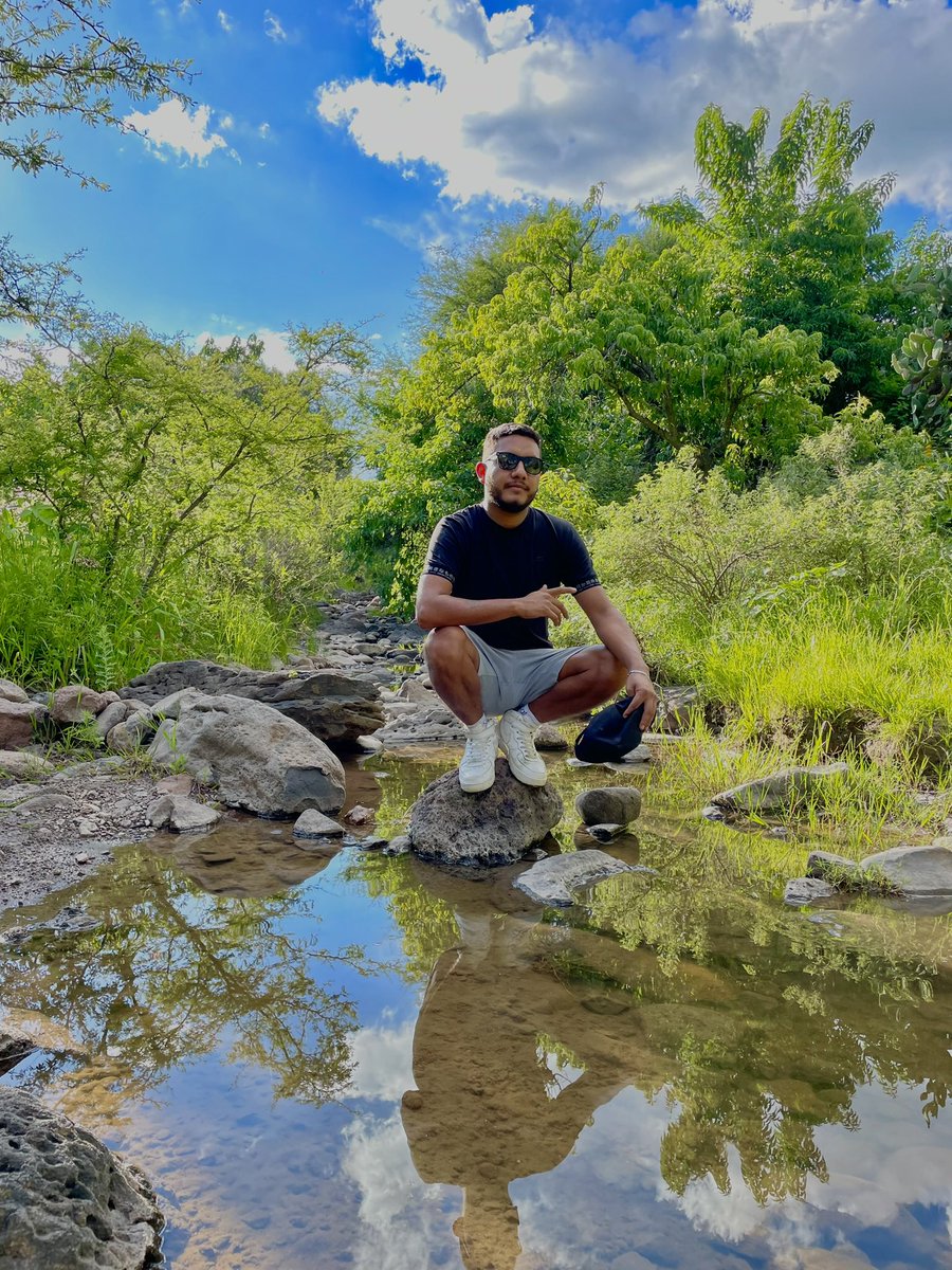 David__Valencia's tweet photo. 🏔️ https://t.co/8OScCN7K5d