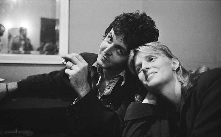 farrckh's tweet photo. the only couple ever https://t.co/1Jebsvhgof