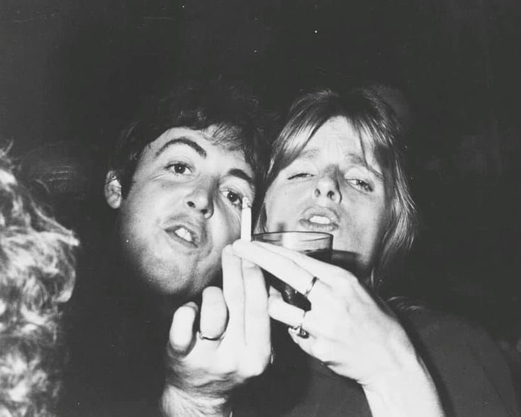 farrckh's tweet photo. the only couple ever https://t.co/1Jebsvhgof