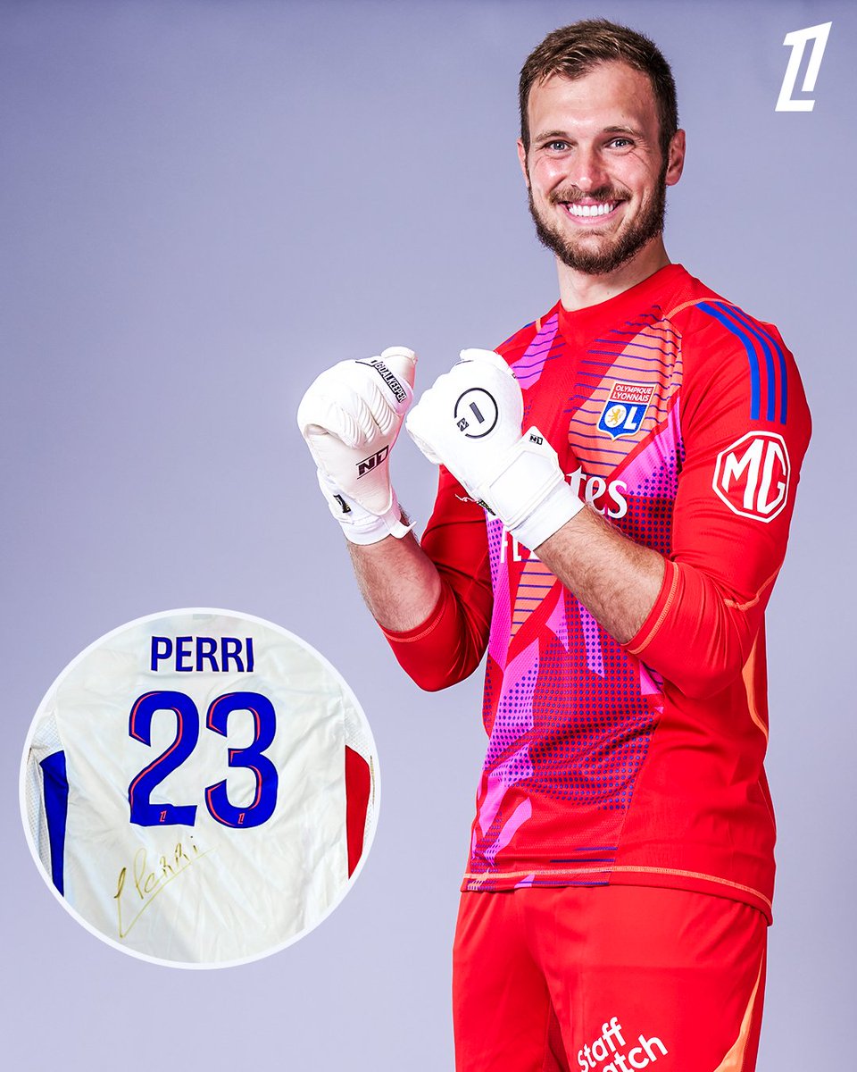 O aniversário é do Perri, mas o presente pode ser SEU! 👕🥳

Para concorrer a uma linda camisa autografada do Lucas Perri, basta você:

➡️ Seguir a <a href="/Ligue1_POR/">Ligue 1 Português</a>
➡️ RT e like neste post
➡️ Comentar marcando um amigo

Você pode comentar quantas vezes quiser! O resultado será