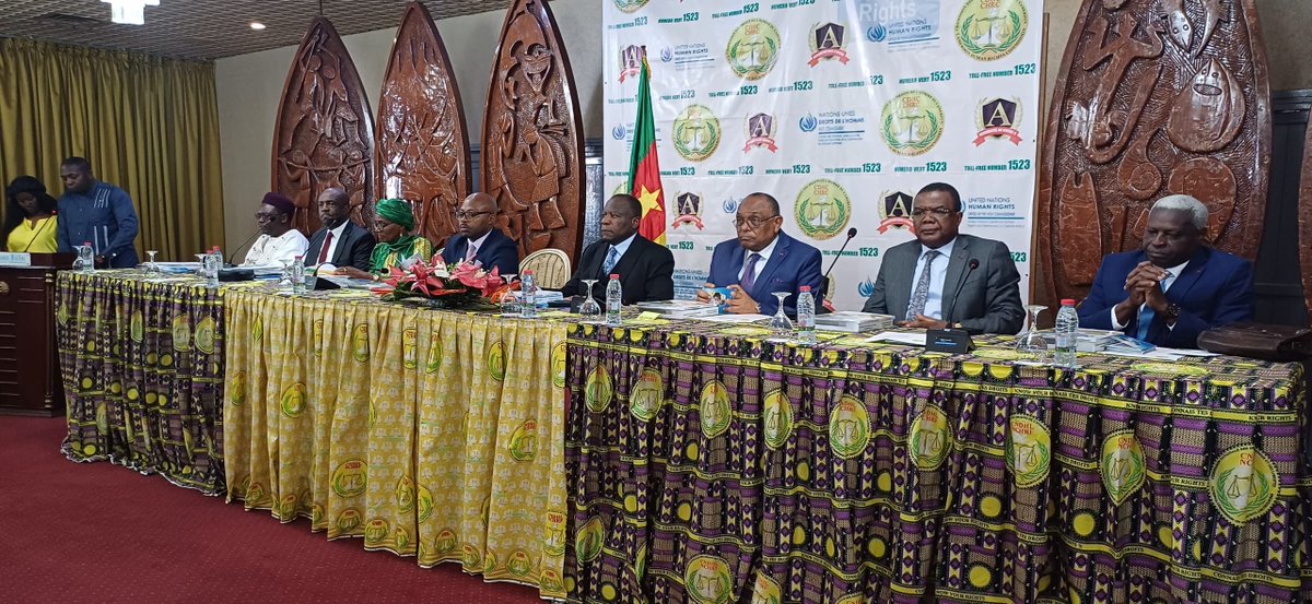 ohchr_caro's tweet photo. Le CNUDHD-AC et la @chrc_cdhc ont commémoré la 76e éd. de la JIDH, en présence des ministres @OwonaGregoire et Abena Ondoua, du #CNC et de la #CONAC. Le message de @volker_turk a été lu.
#OLPC, #CAMCRIN et @cnhro ont rappelé les défis.
#OurRightsOurFuture
#HumanRightsDay https://t.co/mRQCjhxLuI