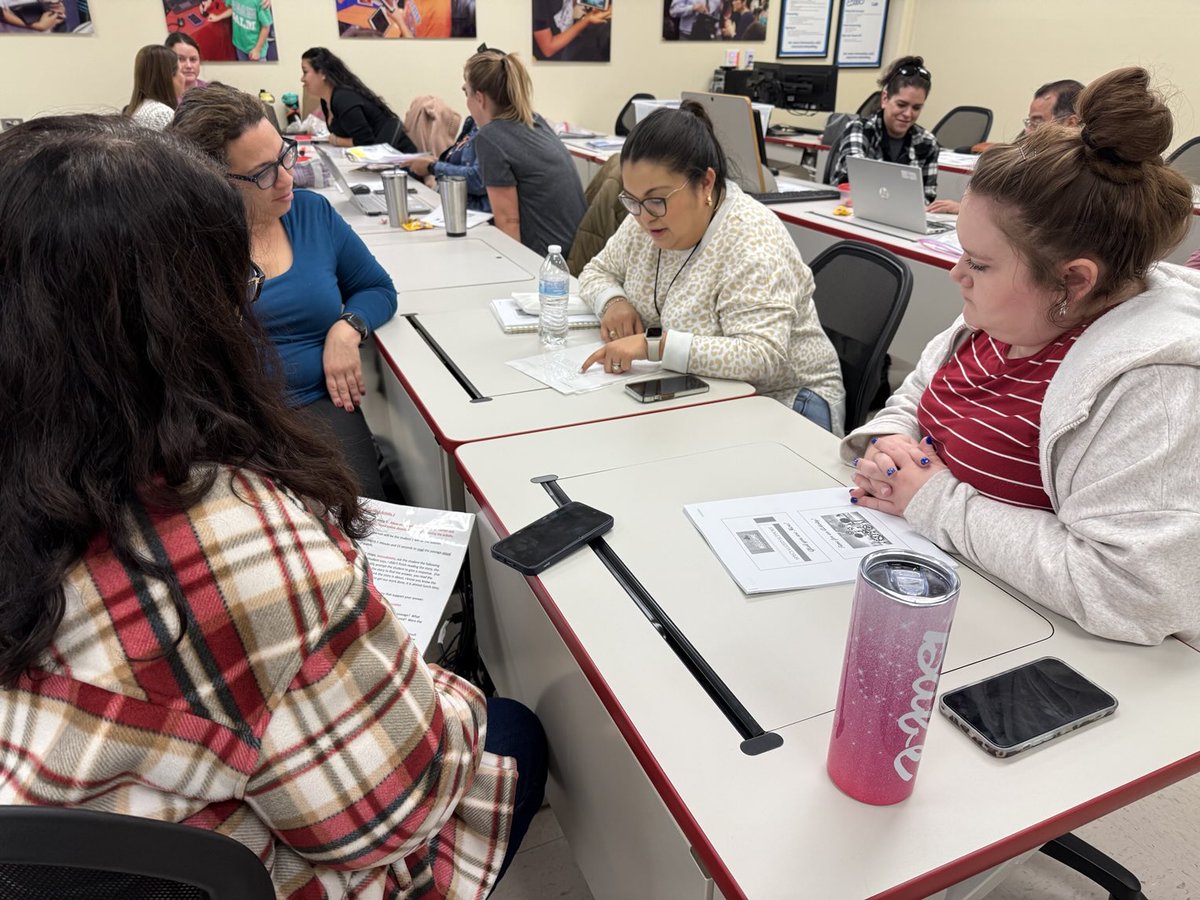 ALE/AU new teachers participating in activities about students disabilities. ⁦<a href="/NISDSpecialEd/">NISD Special Ed</a>⁩