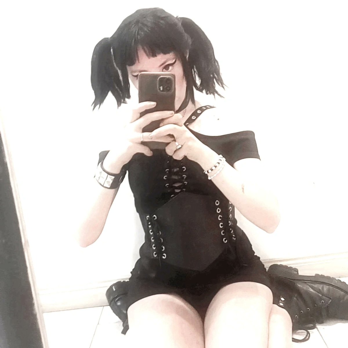 inhellwithme's tweet image. A quien piso?