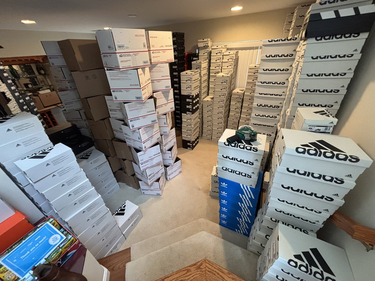 SmartSourceFBA's tweet image. Record day yesterday and I’m stoked! Over 7k in sales🤘
 When there’s a will there’s a way. 

@TheInsAsin @flips4miles @fieldsofprofit @Boxem