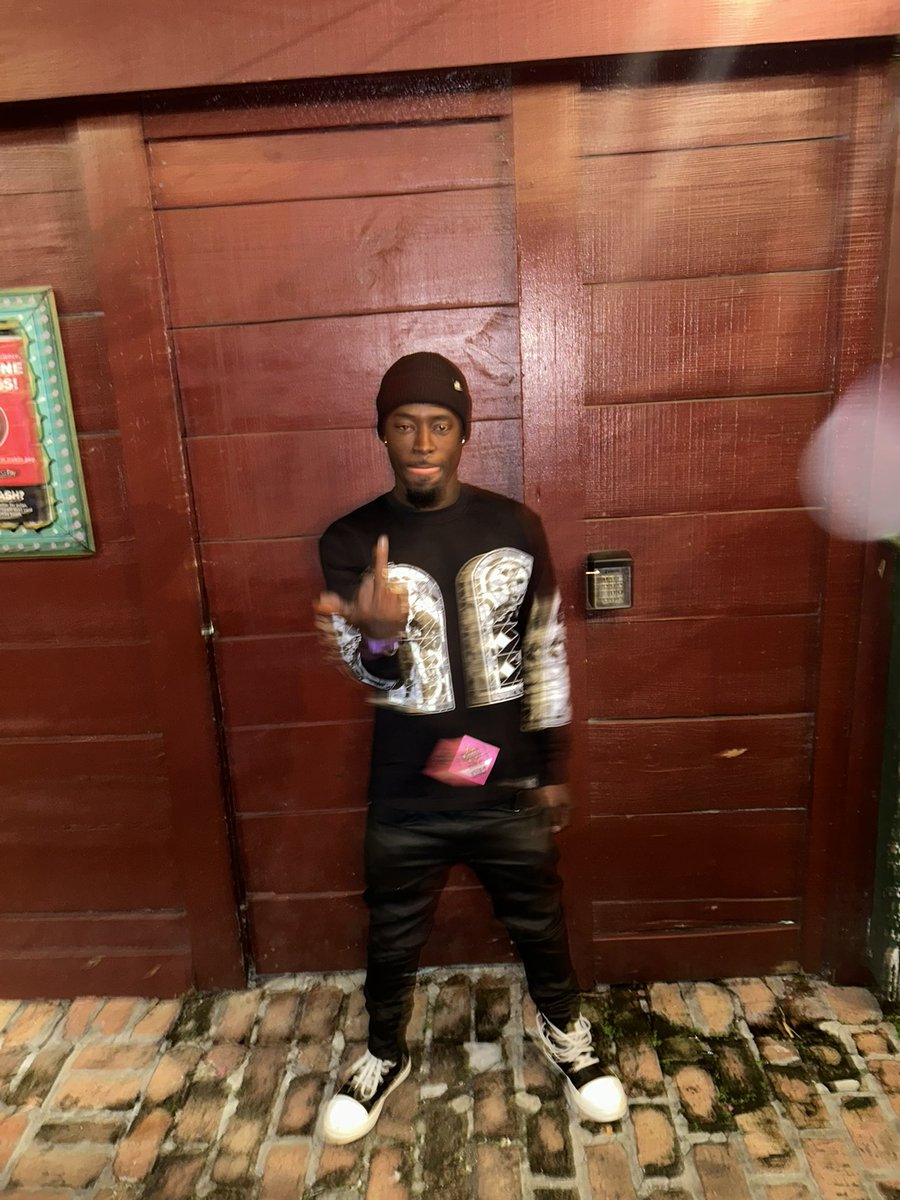 10uke_'s tweet image. threw a couple fits , they started callin me KRAZY🦅🦍