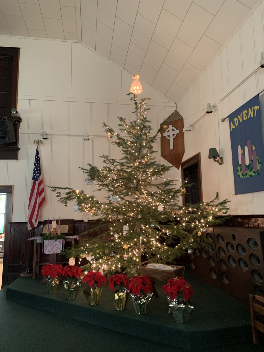 bigDanK1280's tweet image. Our Christmas tree is up at Spirit Lake Presbyterian Church!

#PCUSA