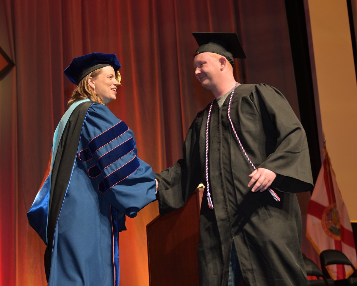 valenciacollege's tweet photo. Congrats to our veterans graduating today! #vcgrad #pumaproud https://t.co/IUqUUSbfRJ