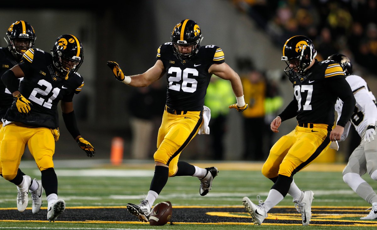 Hawkeye Legacy tweet media