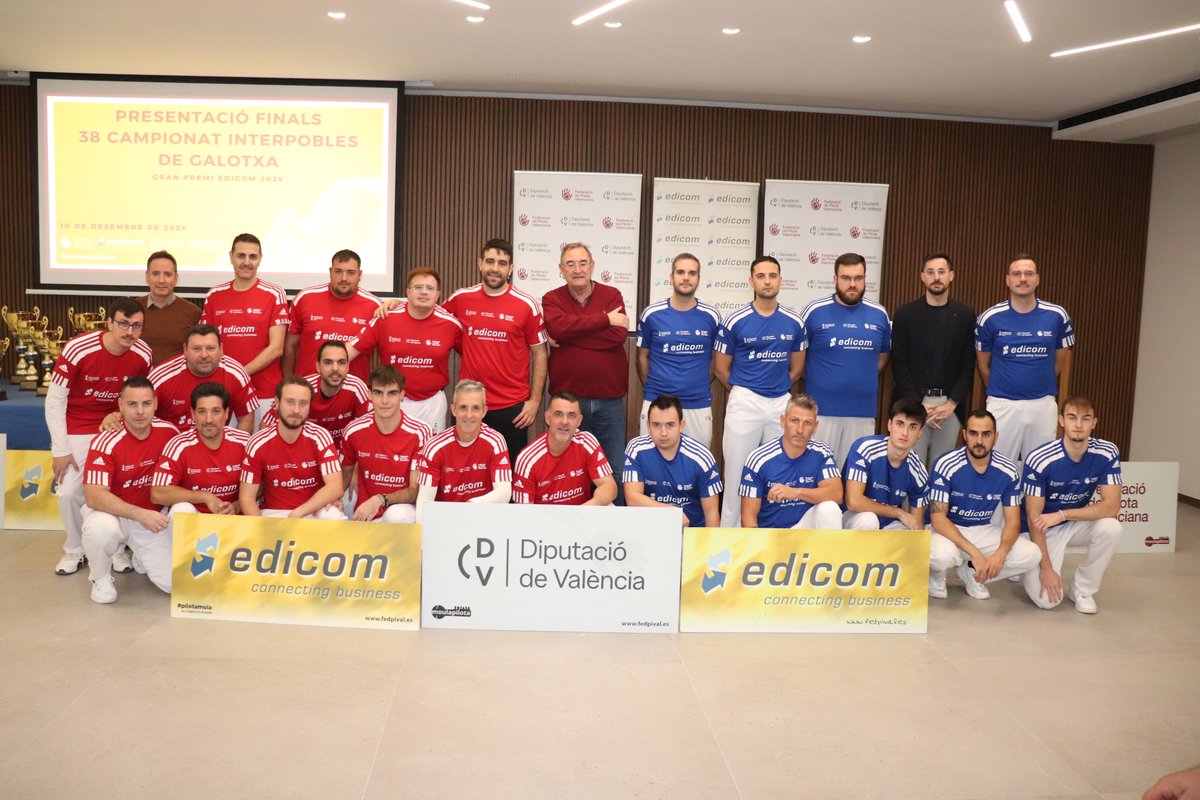 CLUBS I ESCOLES 🟡 Presentades a la seu d' <a href="/EdicomGroup/">EdicomGroup</a> les finals del 38 Campionat Interpobles de galotxa, que es disputaran aquest cap de setmana al carrer de pilota de #Foios i al <a href="/Pelayotrinquet/">Trinquet de Pelayo</a>.

👉 fedpival.es/val/noticia/pr…

#moulapilota
<a href="/generalitat/">Generalitat</a>
<a href="/dipvalencia/">Diputació de València</a>
<a href="/AFoios/">Ajuntament de Foios</a>