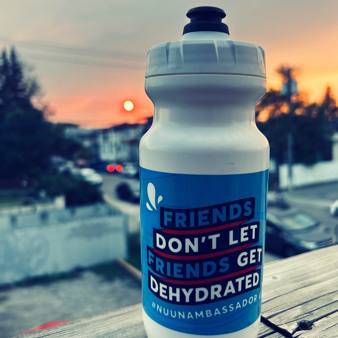 crantina's tweet image. The cancellation of @nuunhydration Canadian ambassador program stings. 💔 I have treasured memories - high5s, finishline hugs, meetups. And thankful for so many friends. But damn I’m sad. Much love. I’ll miss you. #teamnuun #nuunhydration #nuunlife #nuunlove #nuunambassador