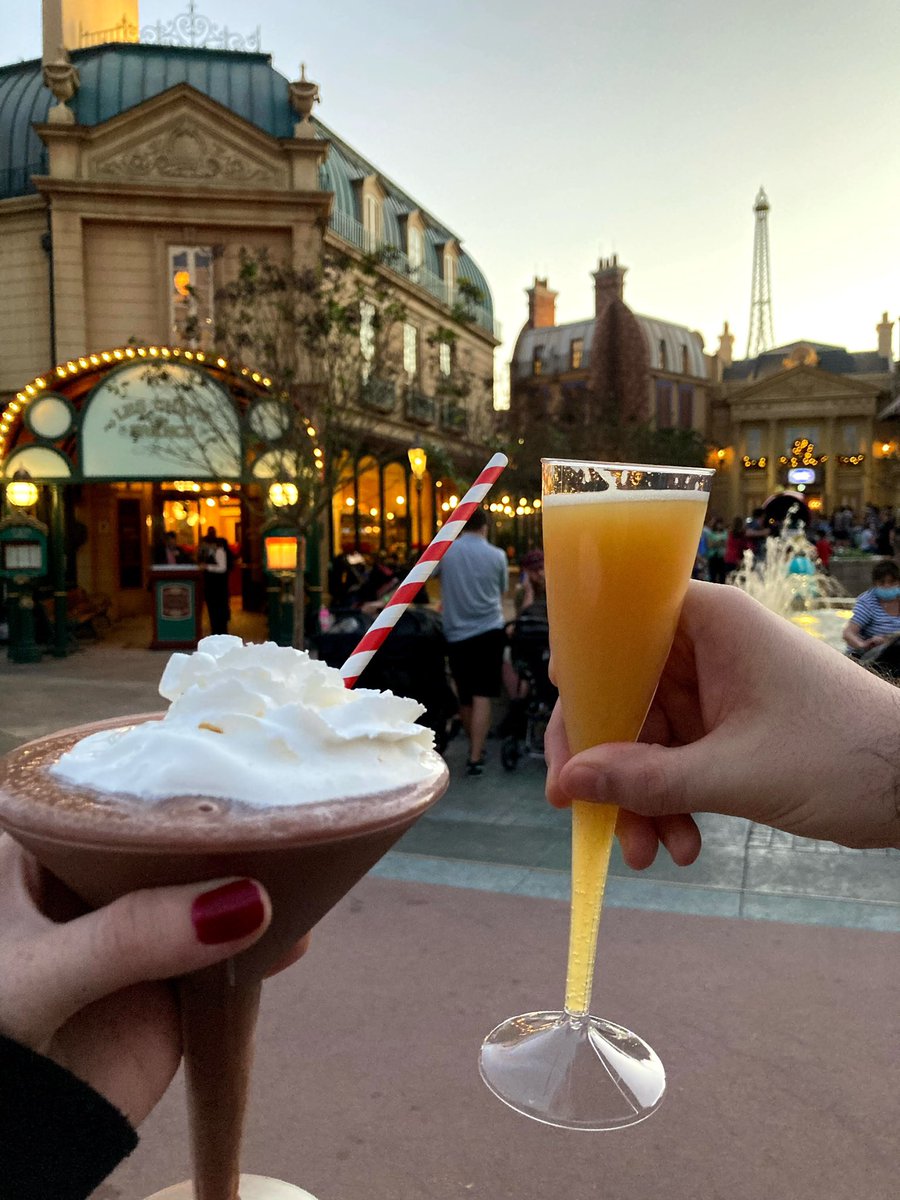 Theme Park Corner tweet media