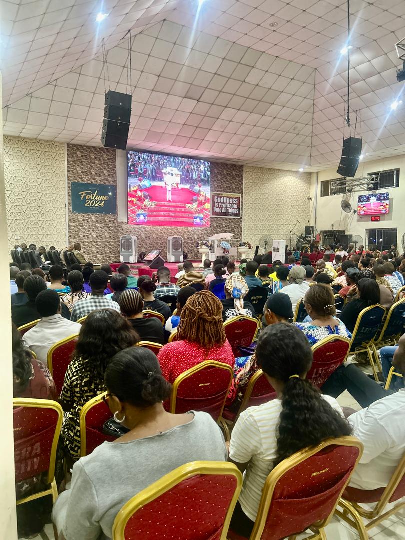 LFCgraBenin's tweet photo. Picture slide of Shiloh 2024 OPENING NIGHT........
#openinnight
#EverWinningWisdom
#Shiloh2024 https://t.co/awnr1xc5jk