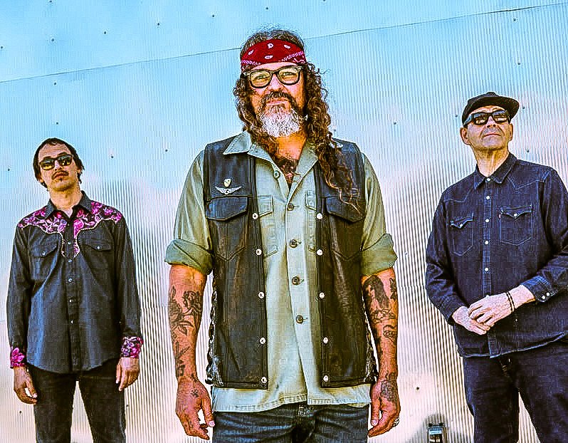 ⚡️Show Announcement⚡️

We are stoked to announce we will be playing with Kyuss legend Brant Bjork on the 27th January 2025 at Audio, Glasow!  By far our biggest show to date in our 15 years of being a band, so would love to see the troops out in force!