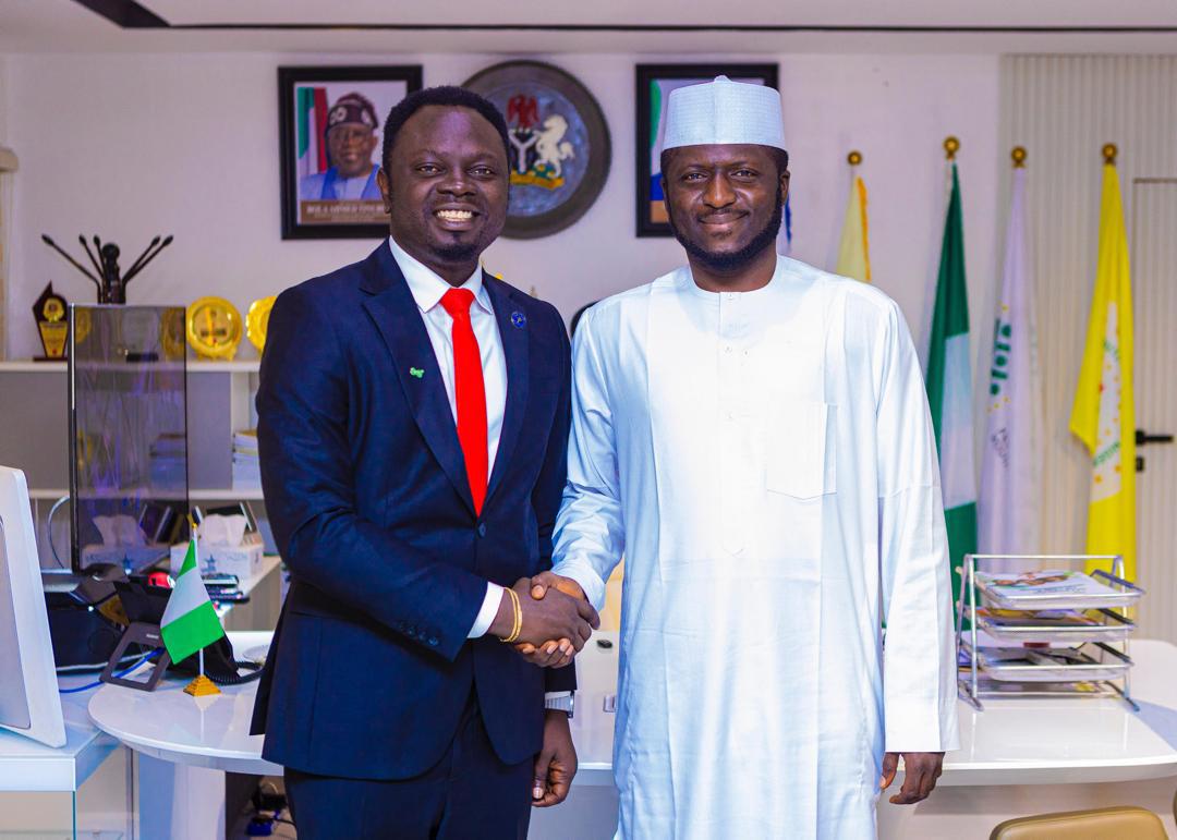 Adamutanko's tweet photo. Today, I visited the Minister of Youth Development, Comrade Ayodele Olawande Wisdom, to congratulate him on his well-deserved elevation from Minister of State. This significant step reflects his dedication and commitment to the empowerment of Nigerian youth. https://t.co/WpCimhzyw2