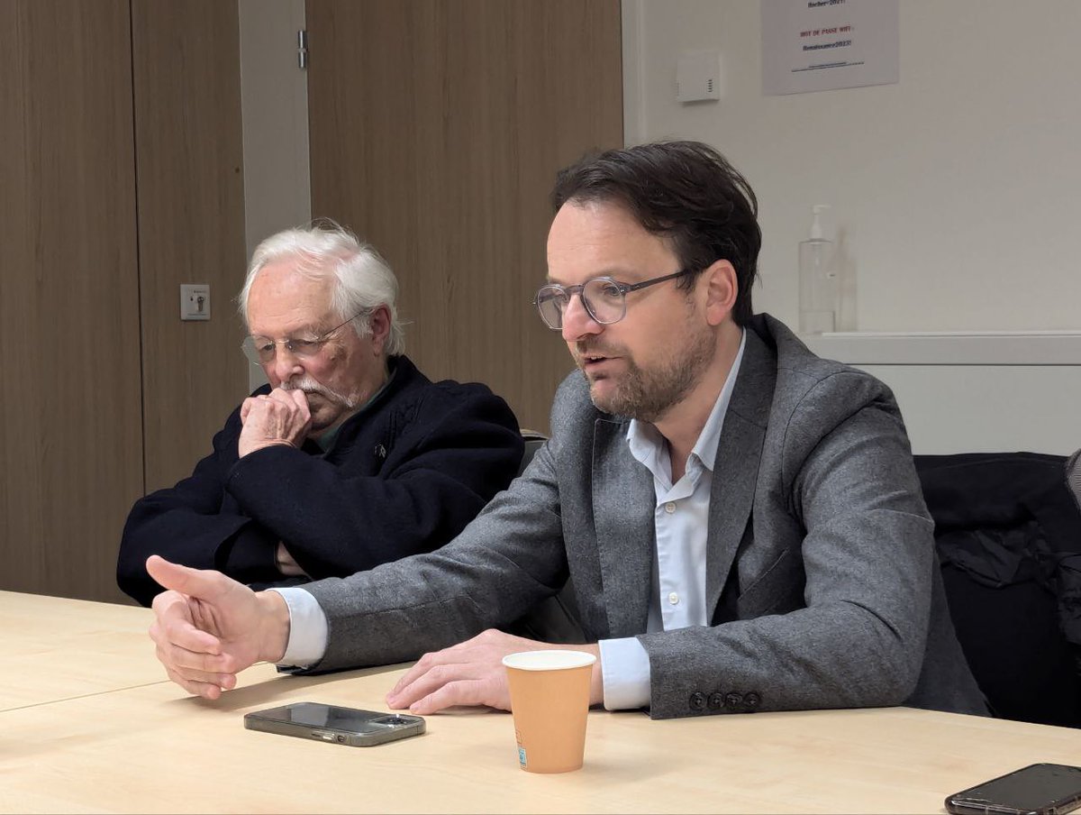 L'équipe de coordination JAM Paris et Île-de-France a rencontré l'UEF pour échanger sur l'avenir de l'Europe : fédéralisme, mode de scrutin, modèles de gouvernance... Des discussions passionnantes pour construire une Europe plus unie et démocratique ! #Europe #Fédéralisme