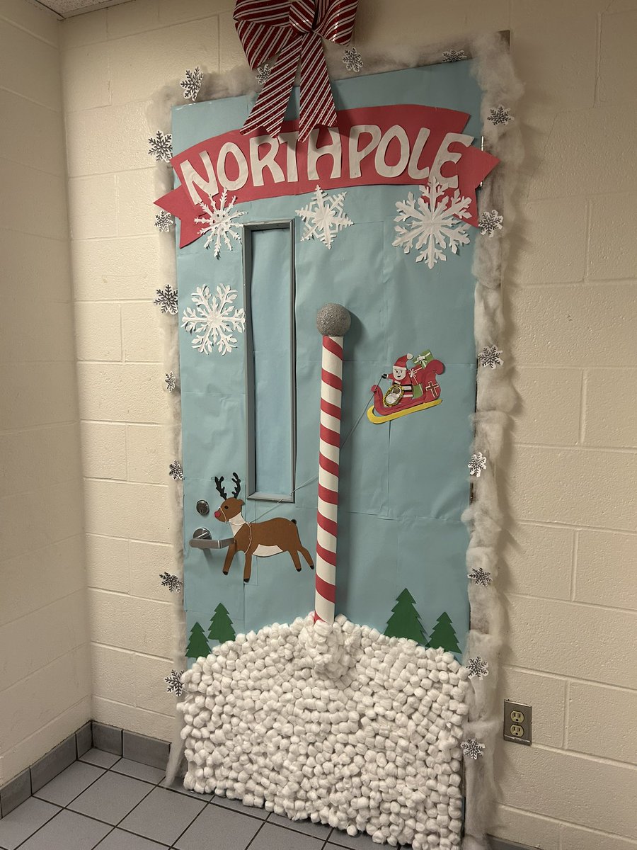 BaxterCYC's tweet photo. @OLPhcdsb Have a holly Jolly Christmas this year. https://t.co/7eJEF2P5OX