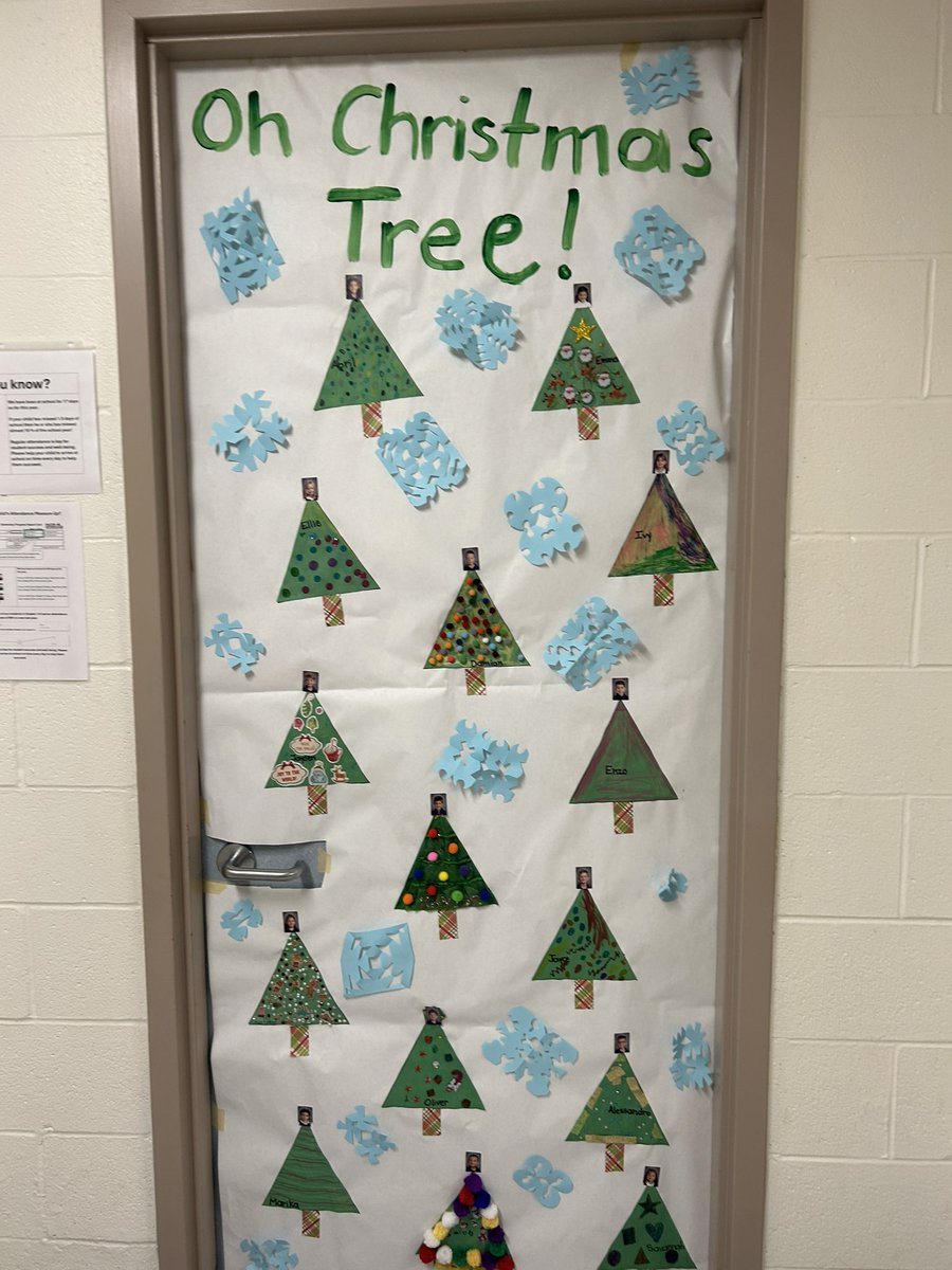 BaxterCYC's tweet photo. @OLPhcdsb we decked the halls. https://t.co/wmy7TILVfF