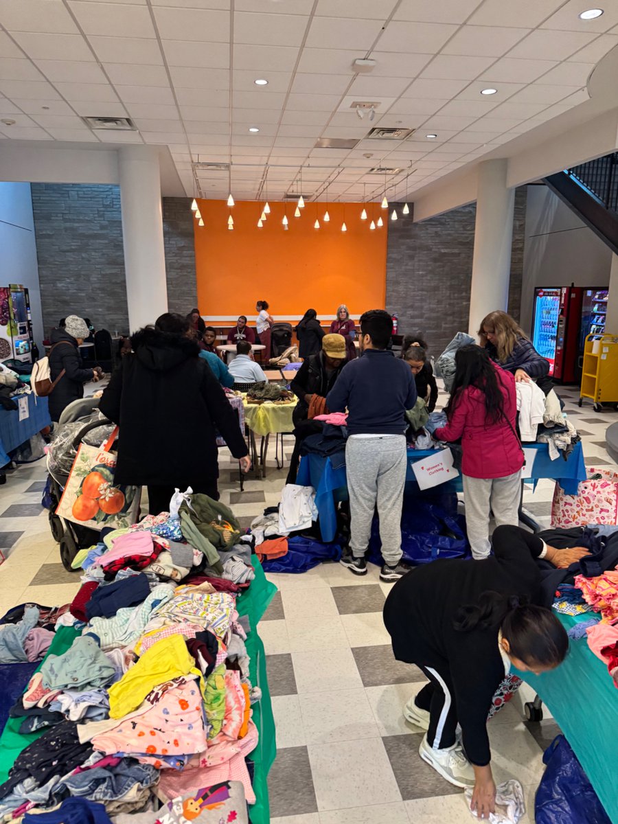 Kim Clifford tweet media