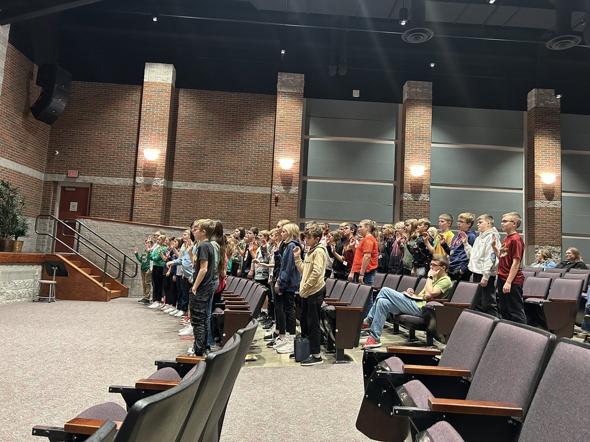 newbremen_esms's tweet photo. Congratulations to our 6th grade DARE, Drug Abuse Resistance Education, graduates on completing the DARE program! A special congratulations to essay winners Penelope Jerome, Emma Kramer, and Koral Castillo! #NBdifference #DARE https://t.co/eQZk8HpRgk