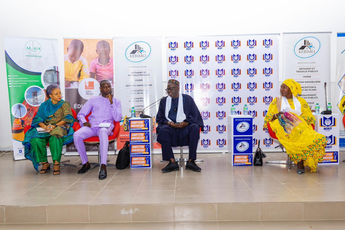 InstitutEDGE1's tweet photo. Le professeur Abdoulaye Sakho, directeur général de l’Institut Edge, a récemment marqué les esprits lors d’un panel dynamique organisé à l’Université Gaston Berger (UGB) dans le cadre du Championnat Universitaire de Basket Étude (CUBE). En tant que modérateur de cette rencontre, https://t.co/gXmPU7dBel