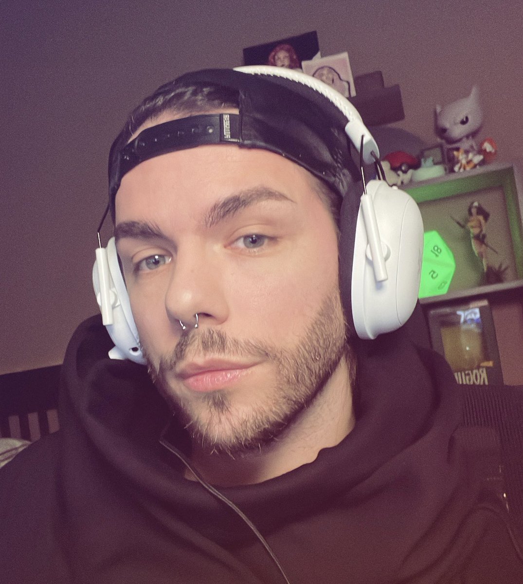 Marge Mellow tweet media