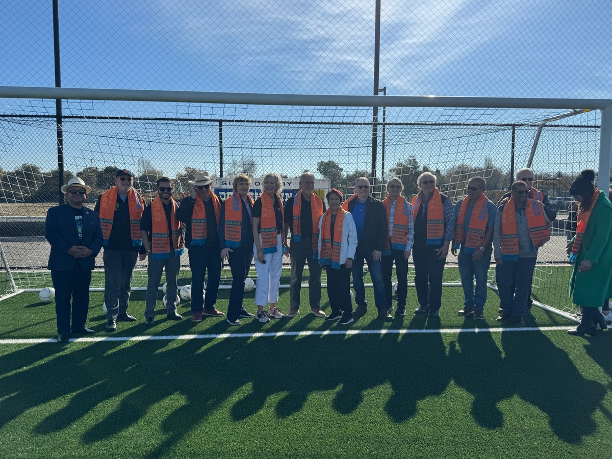 CASenCaballero's tweet photo. Update: In 2019, we celebrated a $5 Million investment that @CASpeakerRivas &amp; I secured  in the state budget to fund the Salinas Regional Soccer Complex.  Over the weekend we gathered to celebrate the completion of the work! ⚽️⚽️⚽️ https://t.co/EiY9S3Kp6R