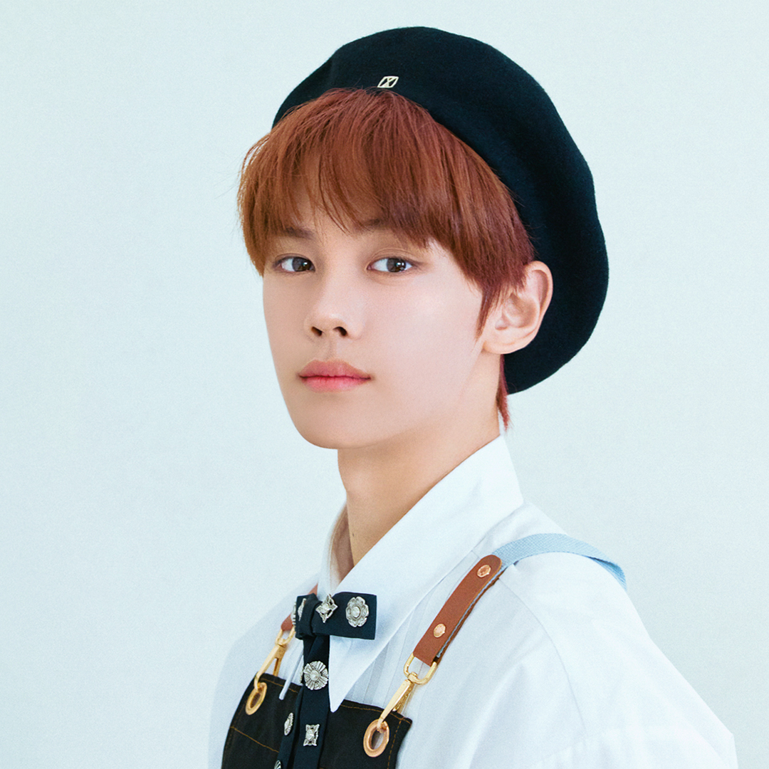 ZB1_official's tweet photo. ZEROBASEONE 2025 시즌 그리팅 ‘OUR Season’

Concept Photo
#김규빈

#ZEROBASEONE #ZB1 #제로베이스원
#KIMGYUVIN https://t.co/z8G52PihJo
