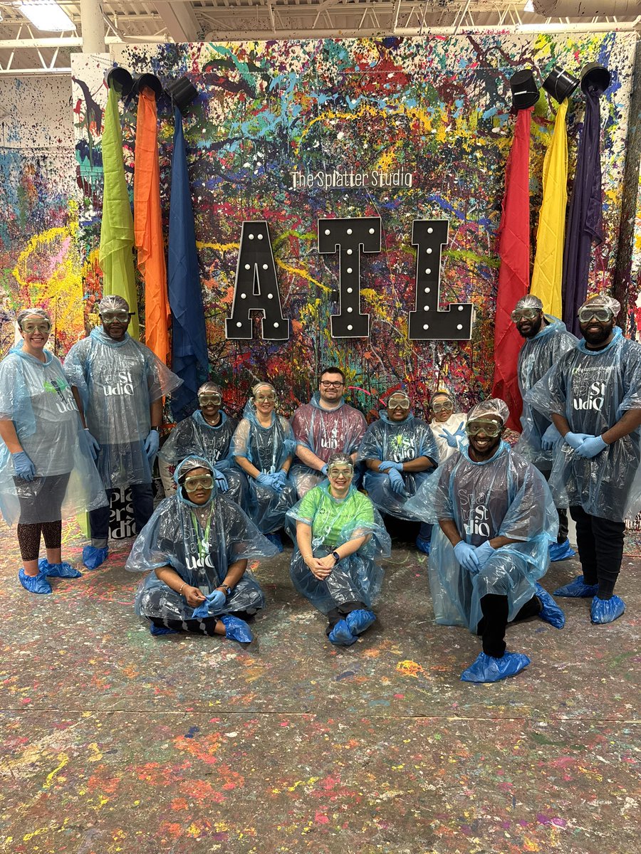 crazeerayzee's tweet image. Leadership needs a break too! Our annual Holiday Manager outing! This year we went to The Splatter Studio to release built up frustrations by using art!!! #HappyHolidays #teambuilding #managementlife #leasership #weneedabreaktoo