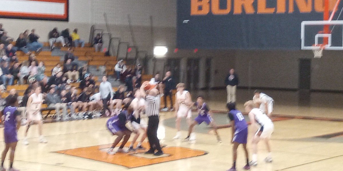 _melowilliams's tweet photo. Beloit Memorial leads Burlington
29-26 at halftime.
Amare Hereford 13 Pts
Jeramiyah McAllister 8 Pts
#WIHoops #SouthernLakesConference https://t.co/v5JJxmFkNH
