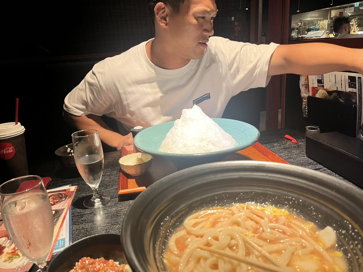 imukenpi's tweet photo. 梅の冷やしうどん頼んだら
かき氷みたいなん来た飯山まだ面白い https://t.co/YA6GacUWbo