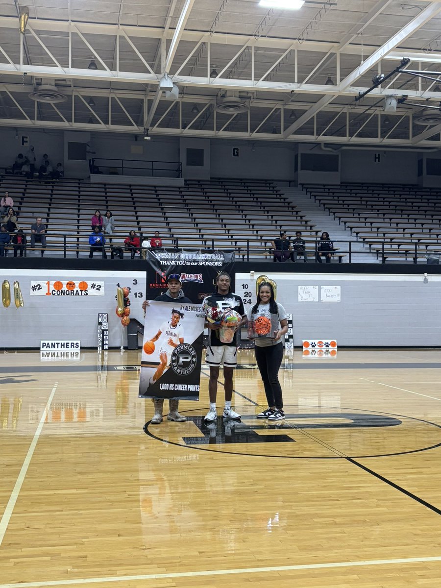 ECISDAthletics's tweet photo. Congratulations Ryale Moses @Permianhoops for your 1000 Point achievement tonight! We are proud of the amazing accomplishments that you continue to exhibit on and off the court! @Permian_GoMOJO @EctorCountyISD @KeeleySBoyer https://t.co/XFImZTMSkS