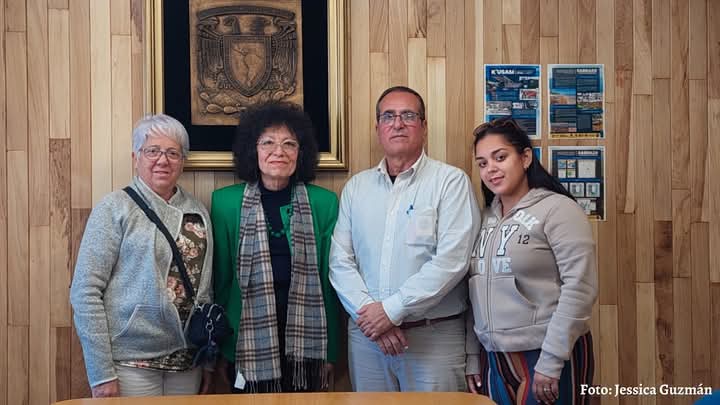 #NoticiasIGg 📰

Investigadores de <a href="/igtcuba/">Instituto de Geografía Tropical Cuba</a> se reunieron 🤝 con la Dra. María Teresa Sánchez Salazar, directora del Instituto de Geografía de la UNAM, para analizar las posibilidades de colaboración académica 🇨🇺🇲🇽 más estrecha entre ambas instituciones.
<a href="/citmacuba/">Ministerio de Ciencia, Tecnología y Medio Ambiente</a> 
<a href="/AMA_CUBA/">AMACuba</a>